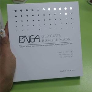 Dn64 is a bio gel/clear mask  fix all skin type